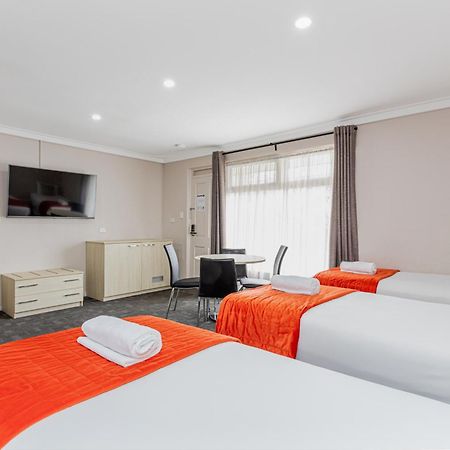 Mandala Ace Albany Hotel Ngoại thất bức ảnh