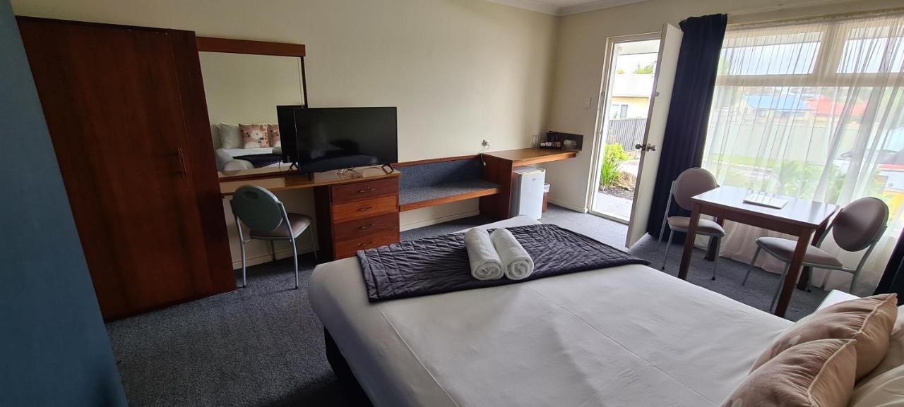 Mandala Ace Albany Hotel Ngoại thất bức ảnh