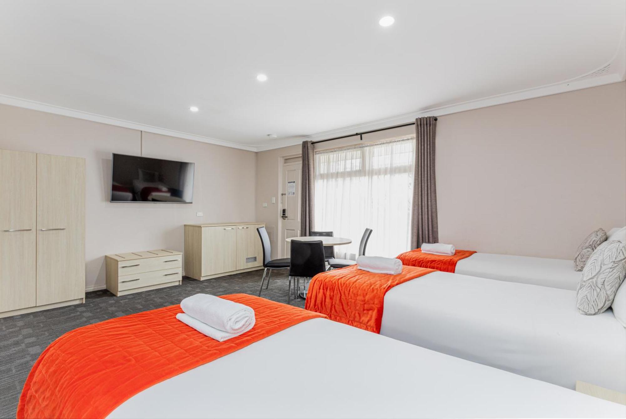Mandala Ace Albany Hotel Ngoại thất bức ảnh