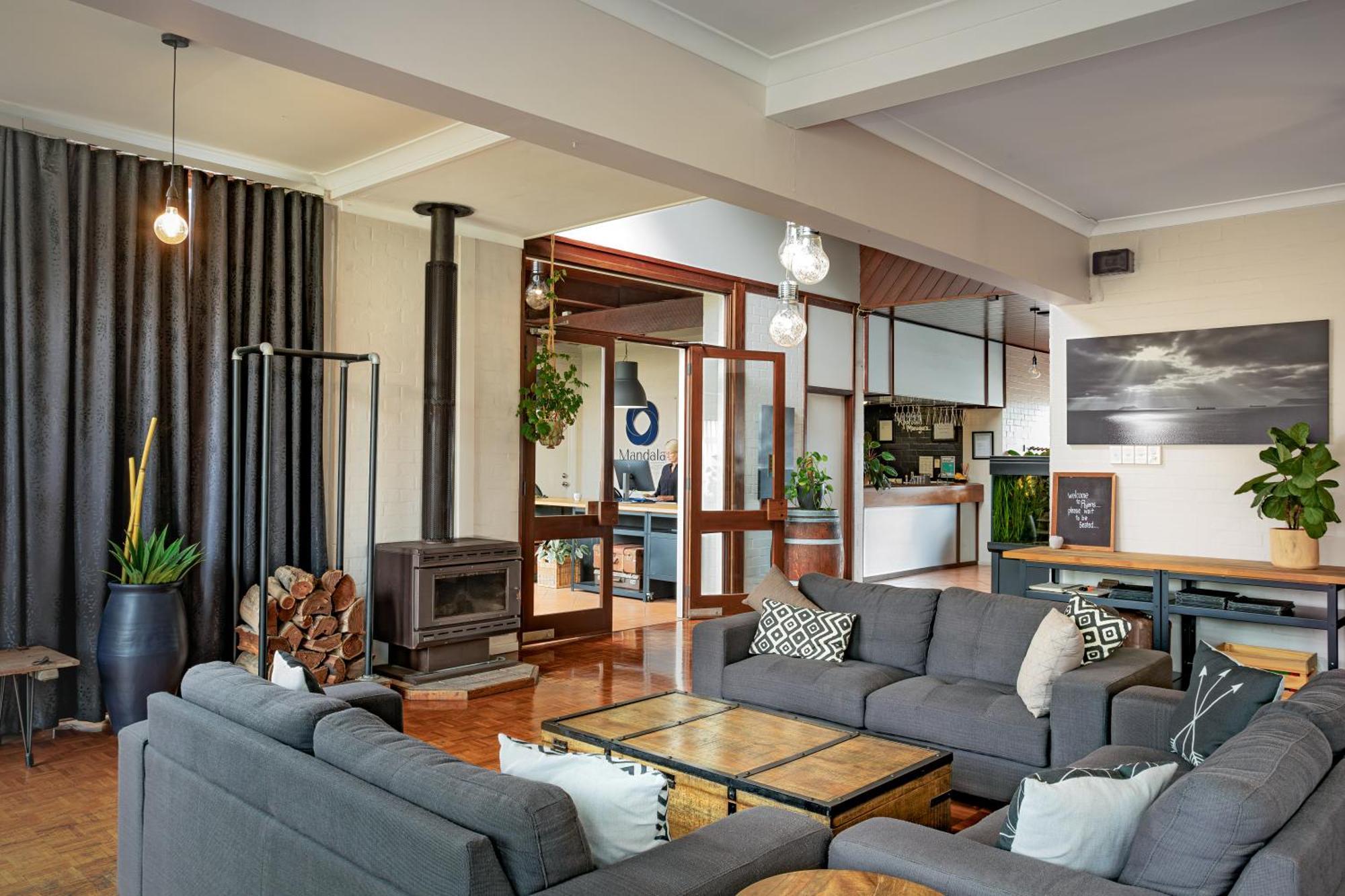 Mandala Ace Albany Hotel Ngoại thất bức ảnh